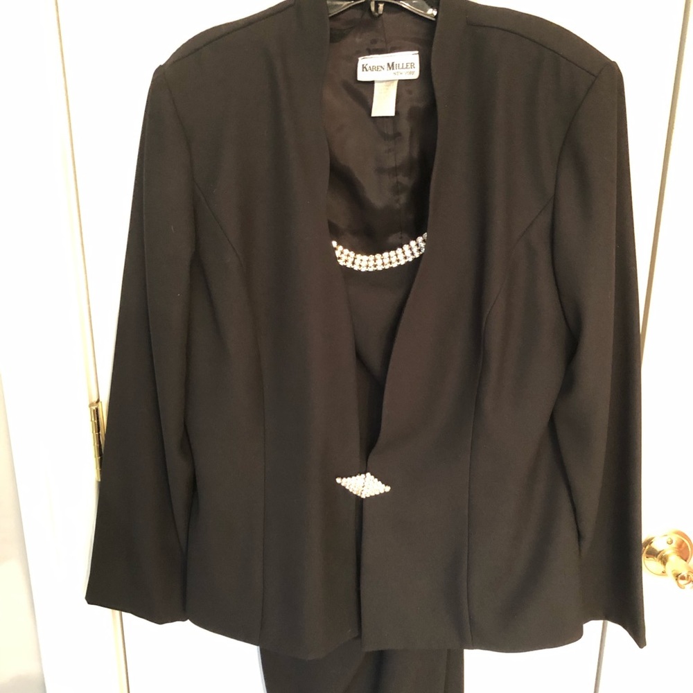 Elegant 3 piece black cocktail wear.